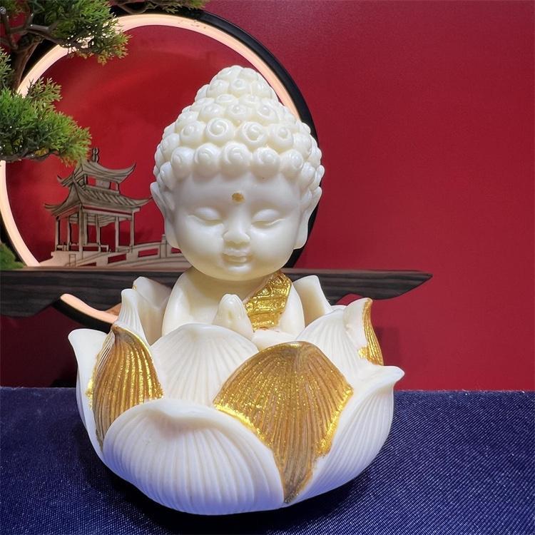 Bodhi lotus flower ornaments, Sakyamuni Buddha statue car interior ornaments, home decoration ornaments, religious Buddha statue