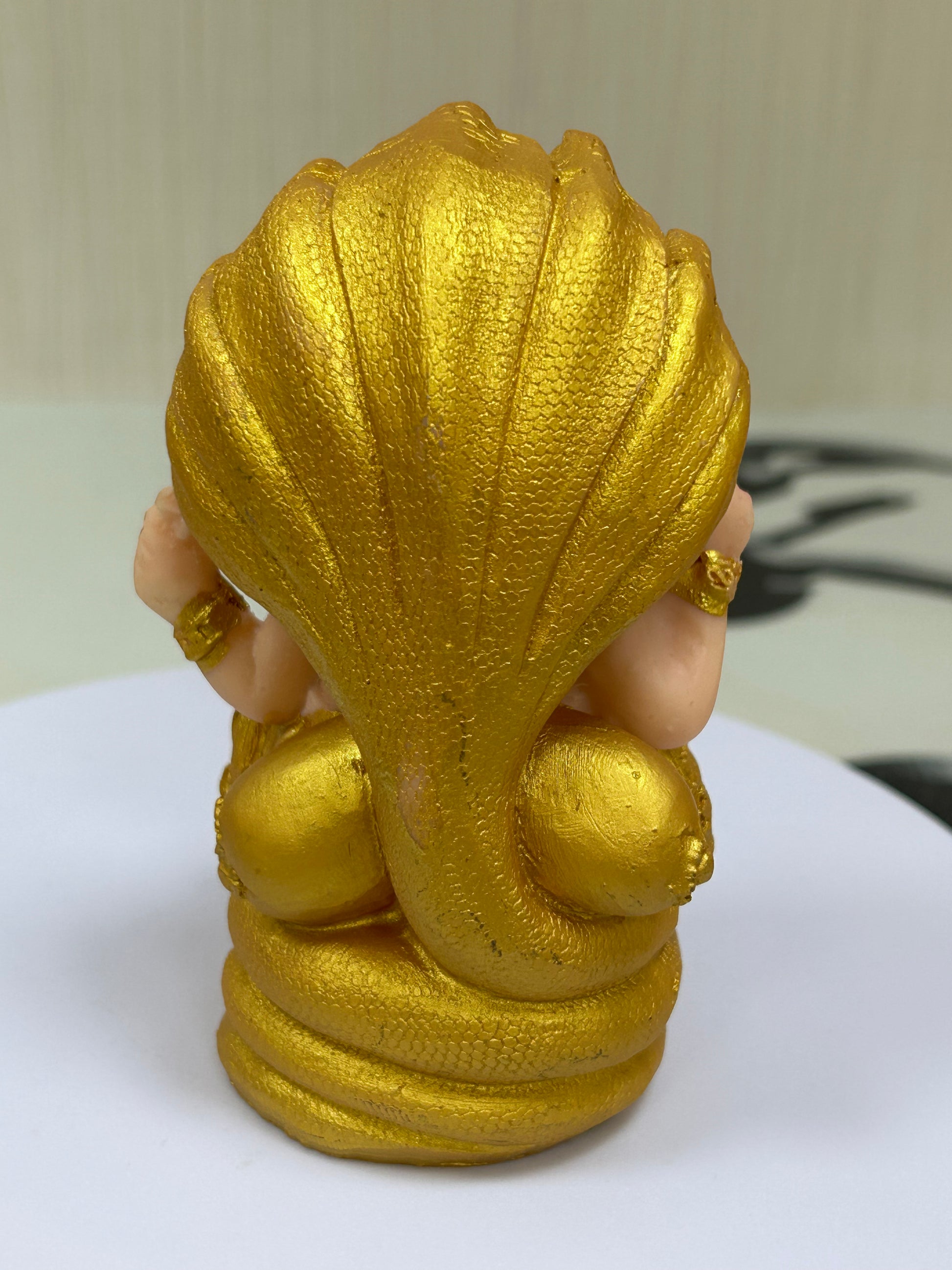 11cm Resin Ganesha Statue for Home Altar - Handcrafted Hindu God of Wisdom Dec