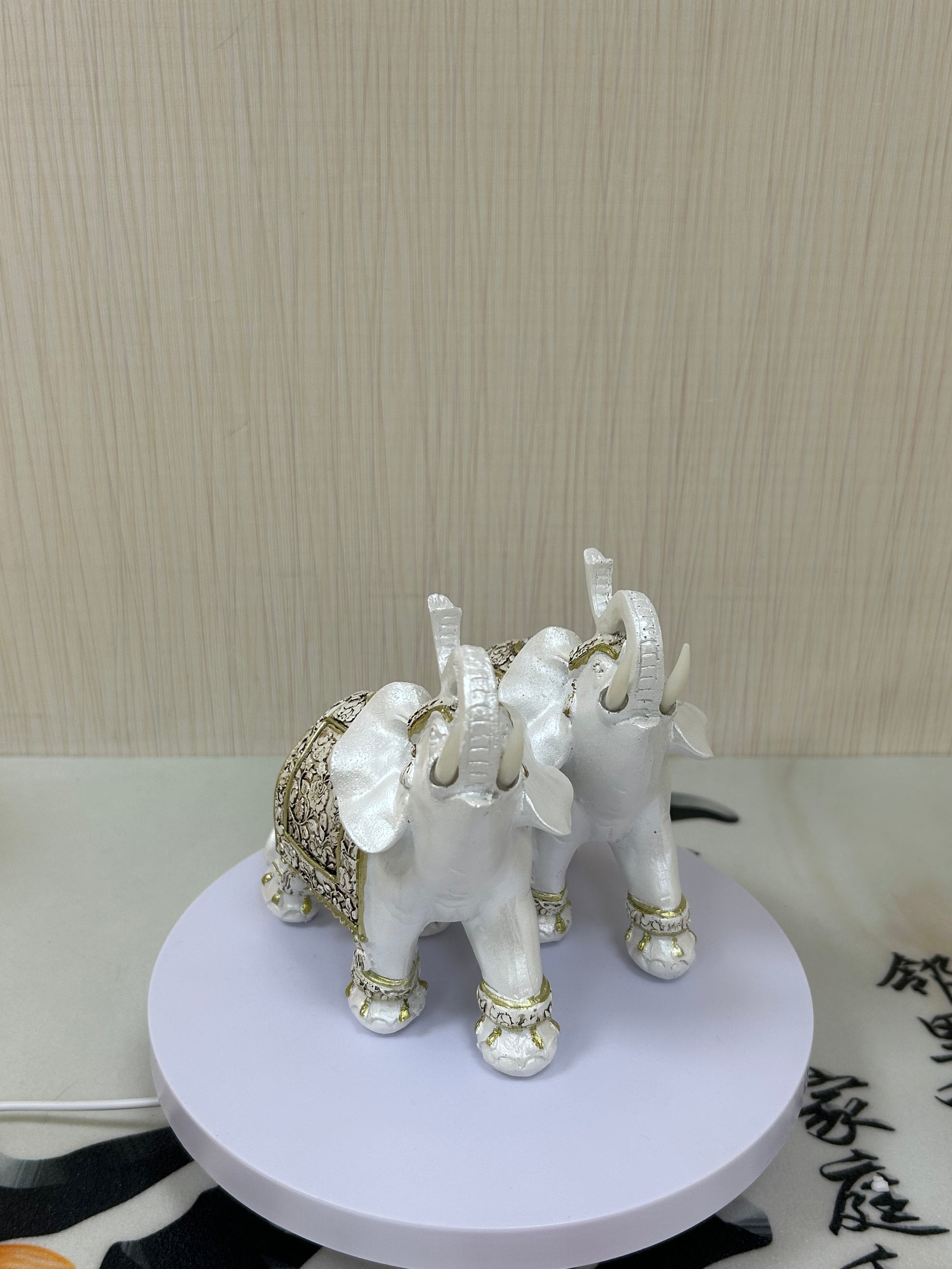 Harmony Twin Elephants - Feng Shui Resin Sculptures for Home Bliss