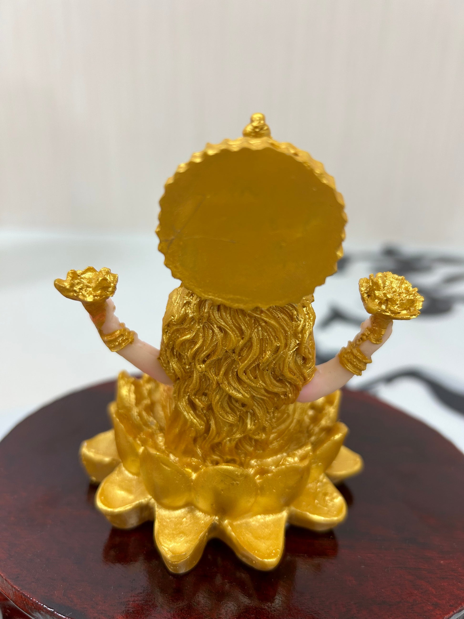 8cm Bring Blessings Home - Handcrafted Lakshmi Idol for Wealth & Joy