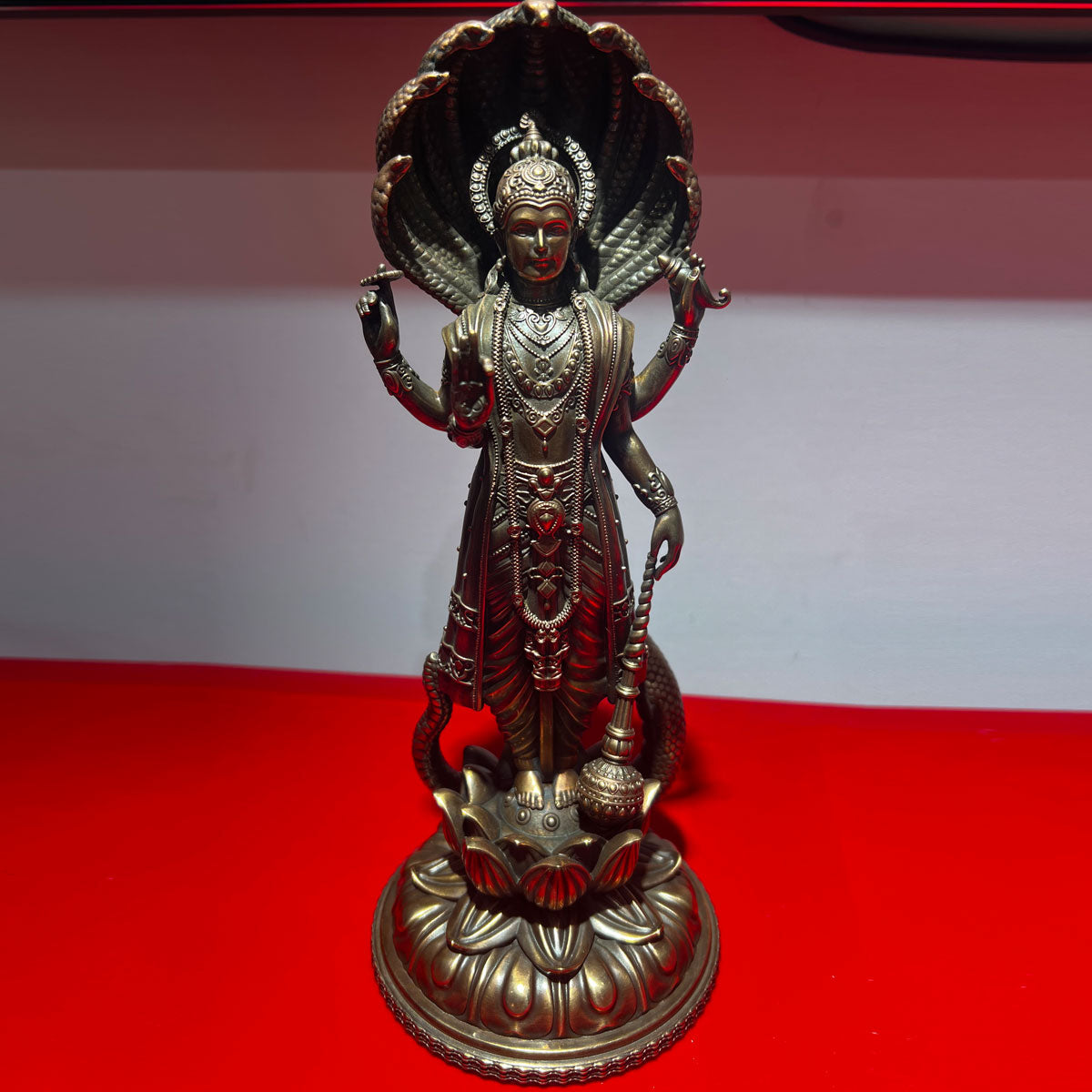 Pure Copper Vishnu Statue Ornament - A Classic Hindu Deity Statue, an Excellent Choice for Home Worship and Collection