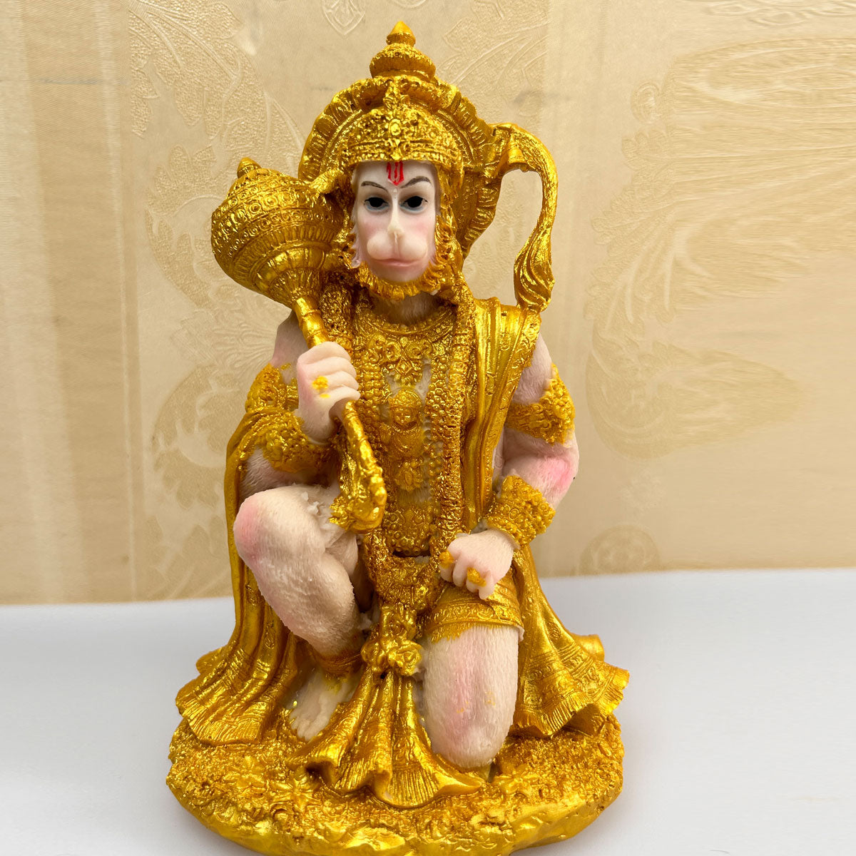 Statue of Hanuman, the Hindu God of War and Monkey God; Buddha statue ornament; resin crafts