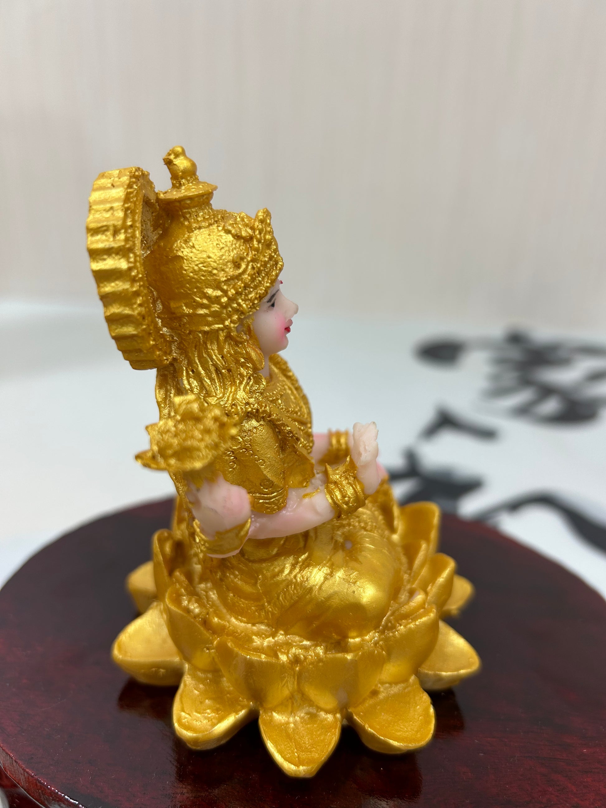 8cm Bring Blessings Home - Handcrafted Lakshmi Idol for Wealth & Joy