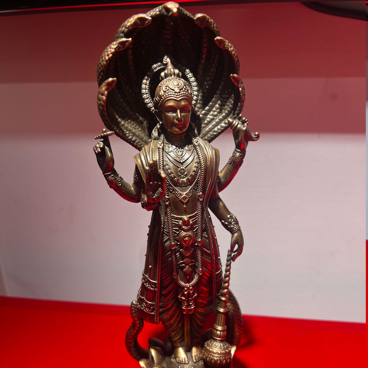 Pure Copper Vishnu Statue Ornament - A Classic Hindu Deity Statue, an Excellent Choice for Home Worship and Collection