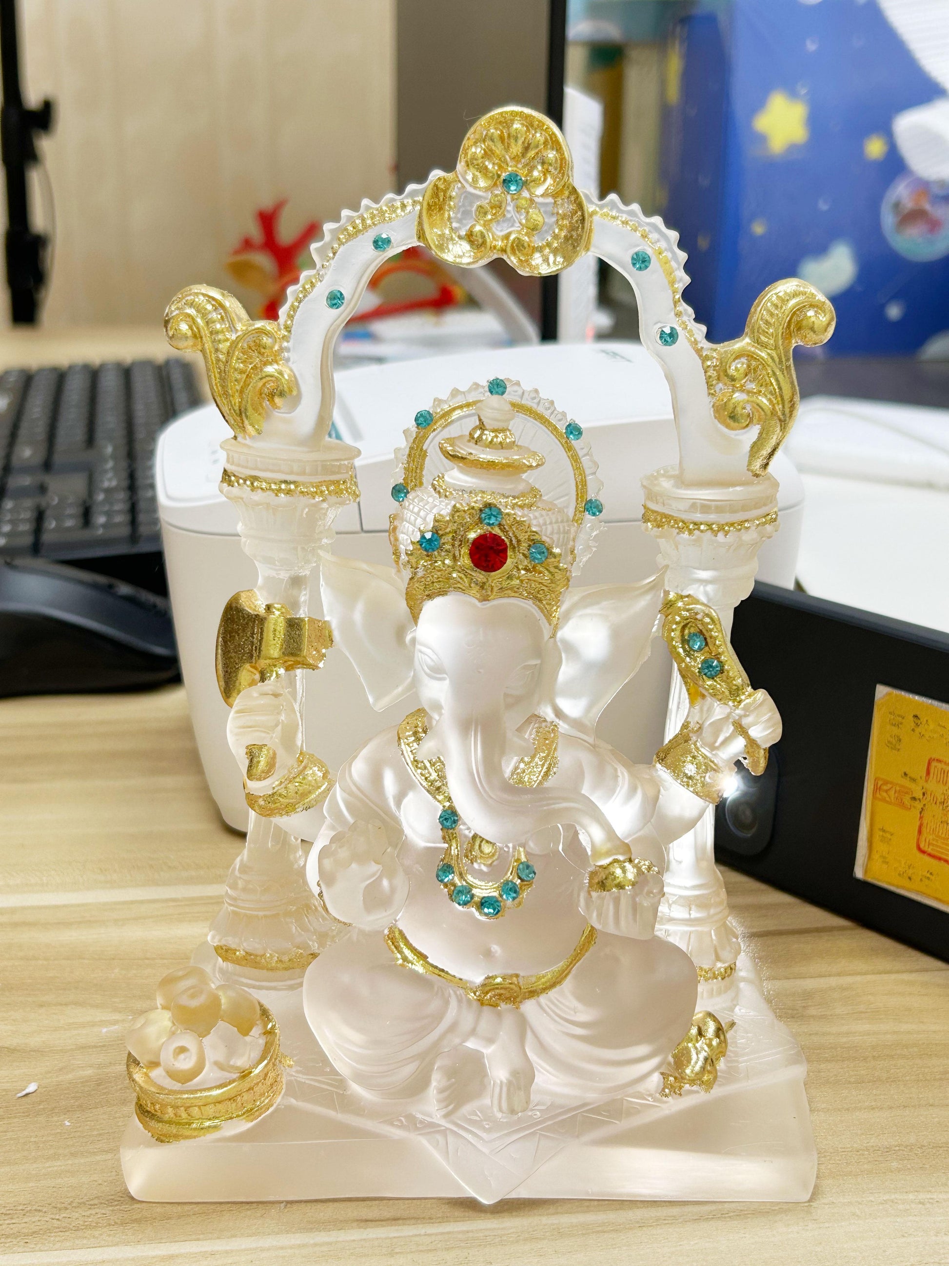 Thailand Ganesha Buddha Statues God Almighty God Success God Phra Phikhanet Dharma Statues