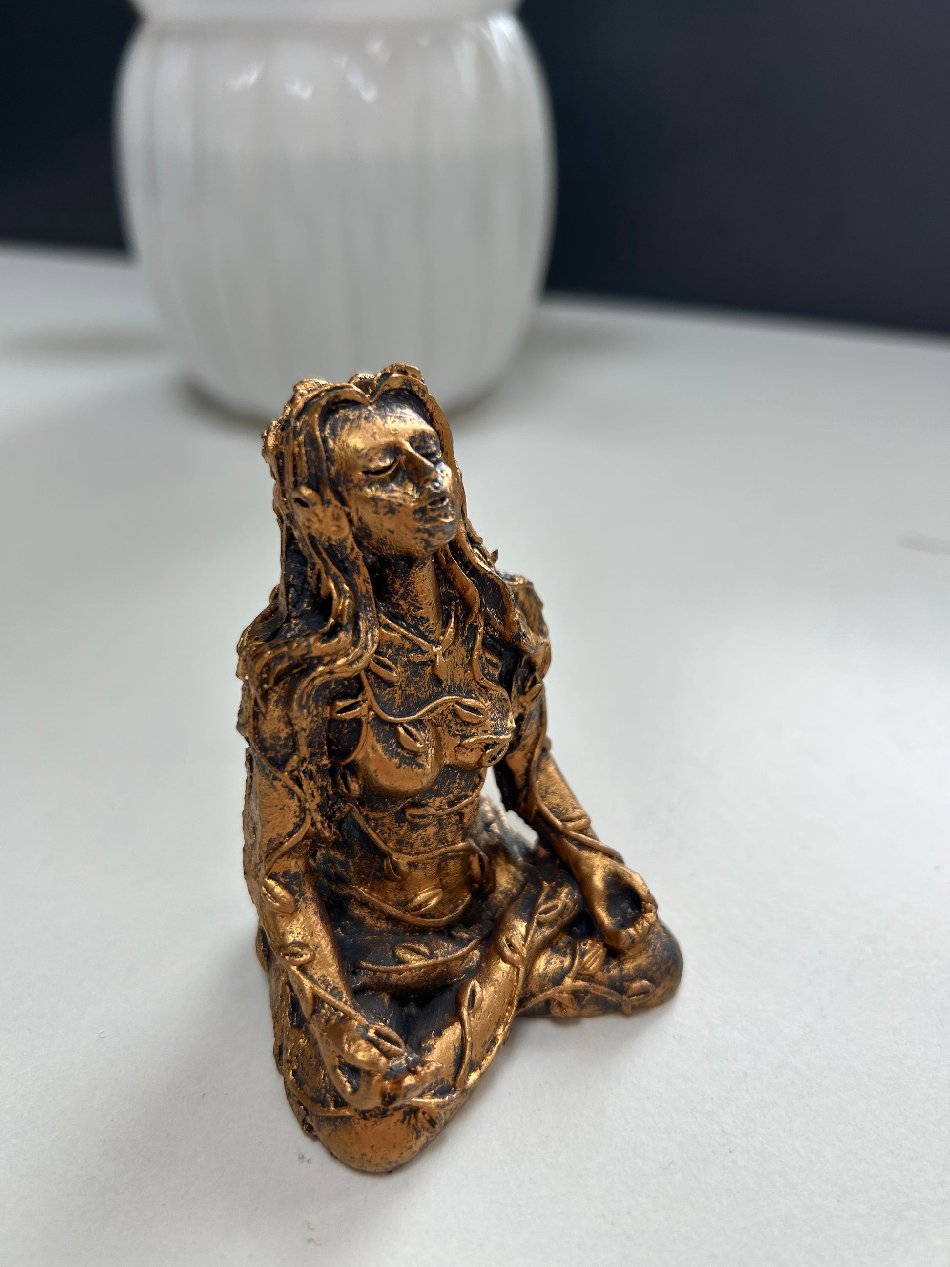 Gaia Statue copper material home decor