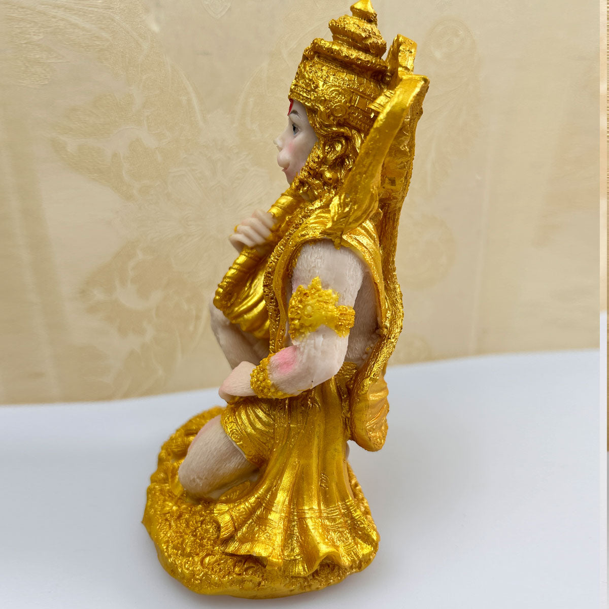Statue of Hanuman, the Hindu God of War and Monkey God; Buddha statue ornament; resin crafts