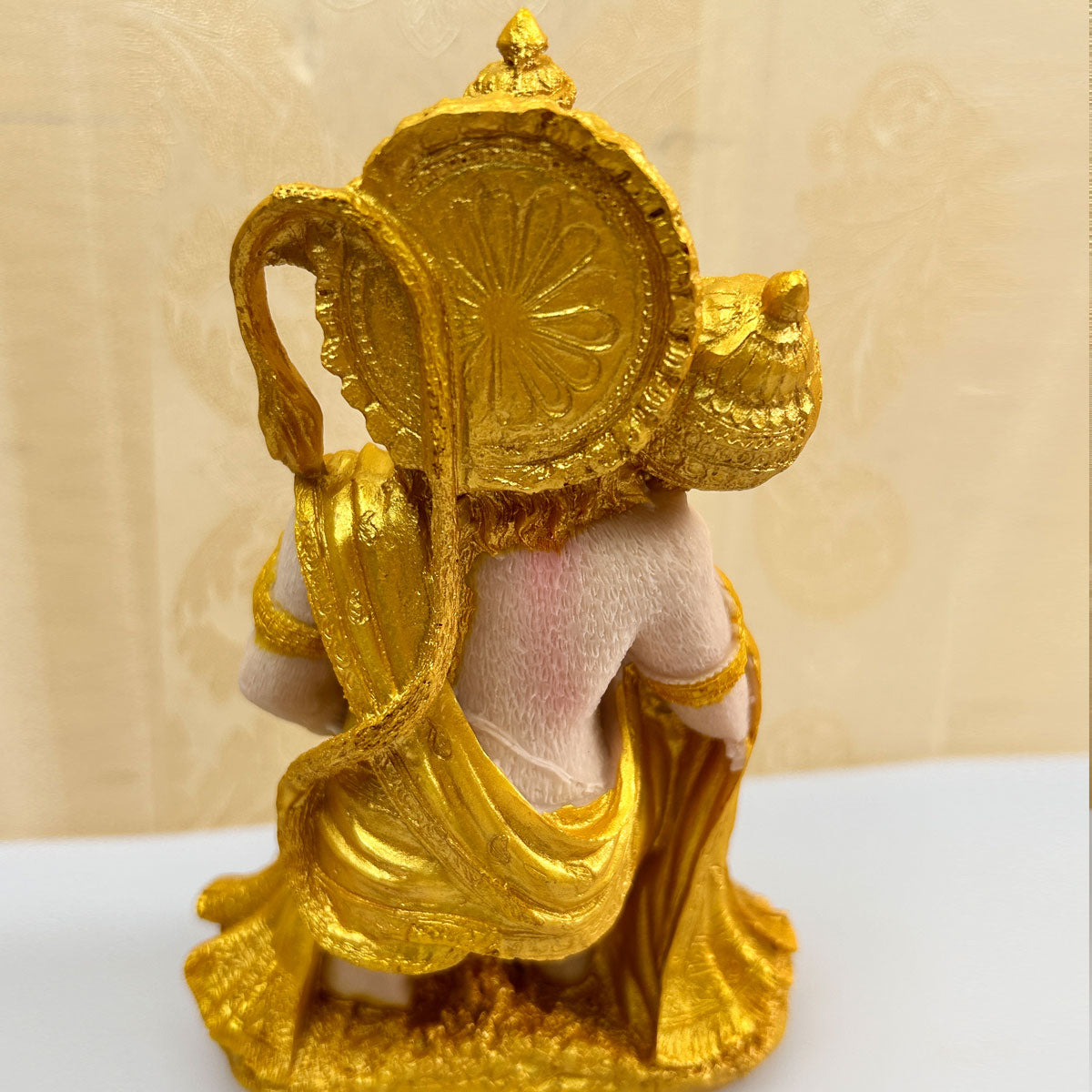 Statue of Hanuman, the Hindu God of War and Monkey God; Buddha statue ornament; resin crafts