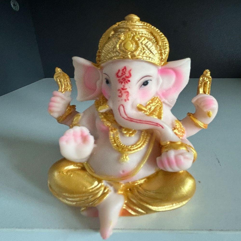8cm Resin Ganesha Statue for Home Altar - Handcrafted Hindu God of Wisdom Decor